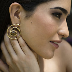 Gold Plated Snake Shape of Gemstone Earring