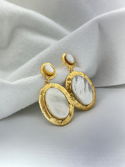 Mother of Pearl Statement Earring.