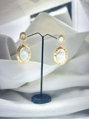 Mother of Pearl Statement Earring.