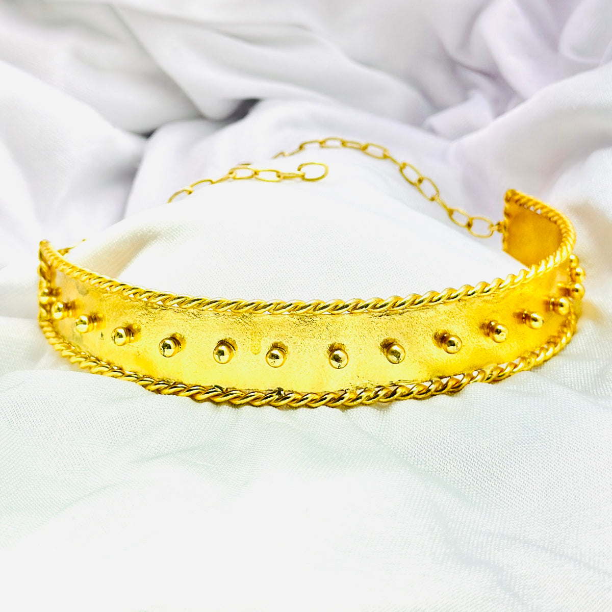 Gold Plated Unique Twisted Wire  Contemporary Choker SKU6772