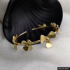 Gold Plated Round Gold Flower Delicate Design of Cuff SKU6627