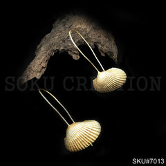 Gold plated Shell Style Kidney Wire Earring SKU7013