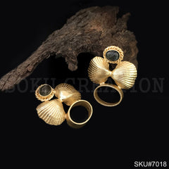 Gold plated Statement Twisted Wire Labra Shell Style Drop and Dangle Earring SKU7018
