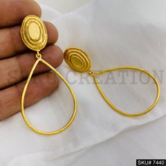 Gold Plated Unique Drop shape Style of Handmade Drop and Dangle Earrings SKU7440