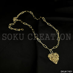 Gold Plated Cable Chain with Unique Heart Shape Design of Charm SKU7451