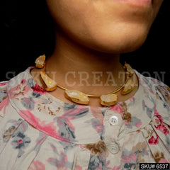 Gold Plated Plain Rounded Vintage Pink Stone Necklace Choker SKU6537