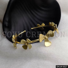 Gold Plated Round Gold Flower Delicate Design of Cuff SKU6627