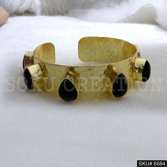 Gold Plated Hammered With Black Gemstone Handmade Design of Cuff SKU6684