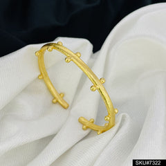 GOLD PLATED DOTT CUFF BANGLE SKU7322