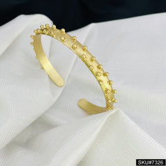 Dotted Bangle SKU7326