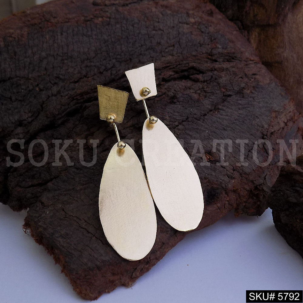 Gold plated Handmade Statement Drop and Dangle Earring SKU5792