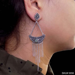Silver plated Handmade Designer Vintage Style Drop and Dangle Earring SKU5856