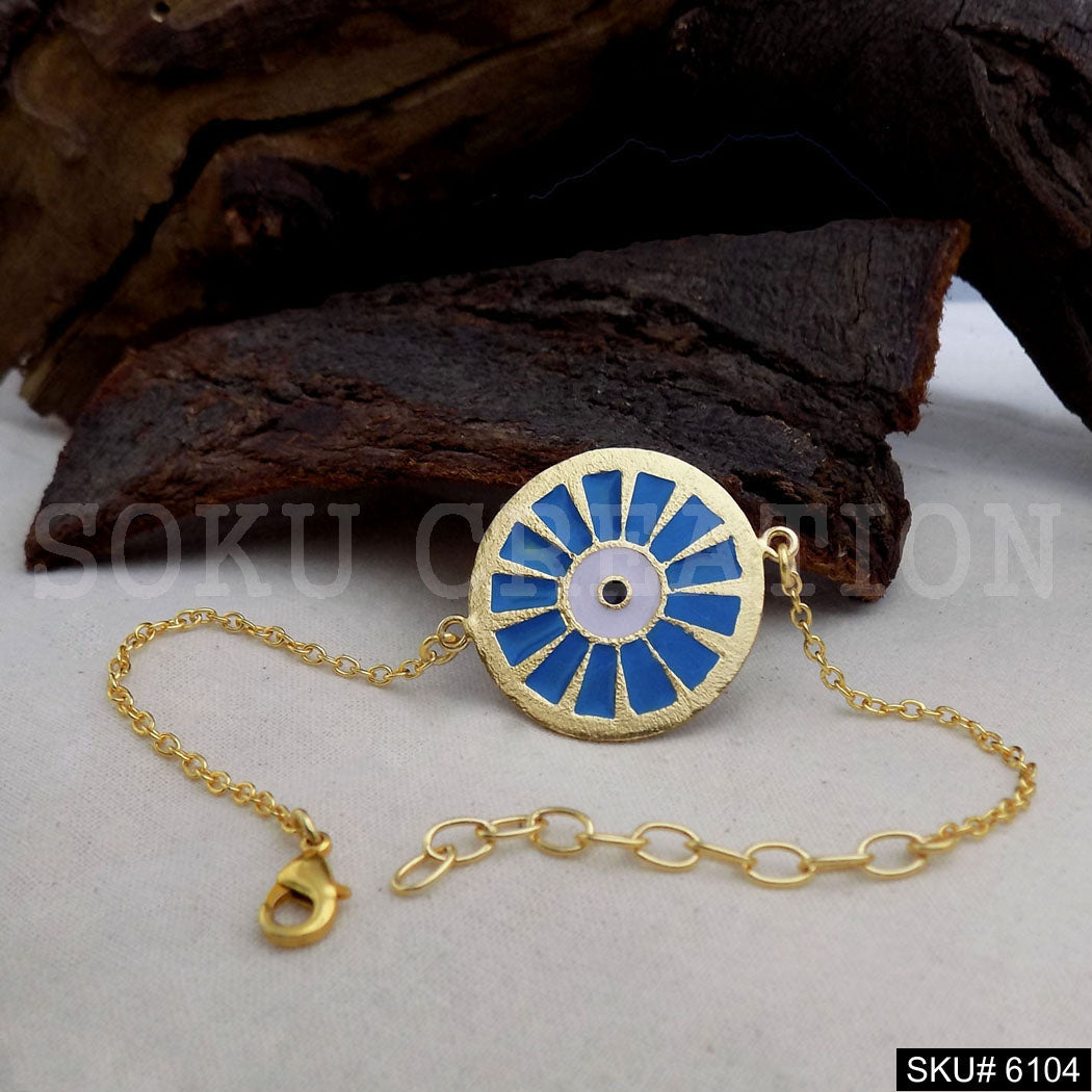 A Big Evil Eye Protective Bracelet in Gold Plated SKU6104