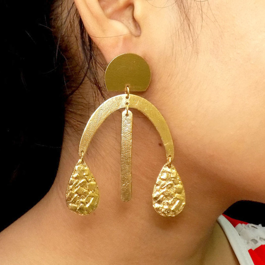 Gold plated Statement Style Drop and Dangle Earring SKU6140