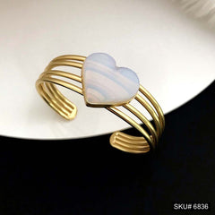 GOLD PLATED DESIGNER HEART SHAPE ON CUFF SKU6836