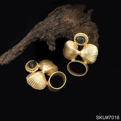 Gold plated Statement Twisted Wire Labra Shell Style Drop and Dangle Earring SKU7018