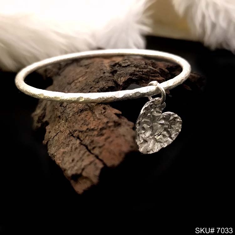 Silver Plated Simple Design of Bangle With Hammered Heart Design of Charm SKU7033