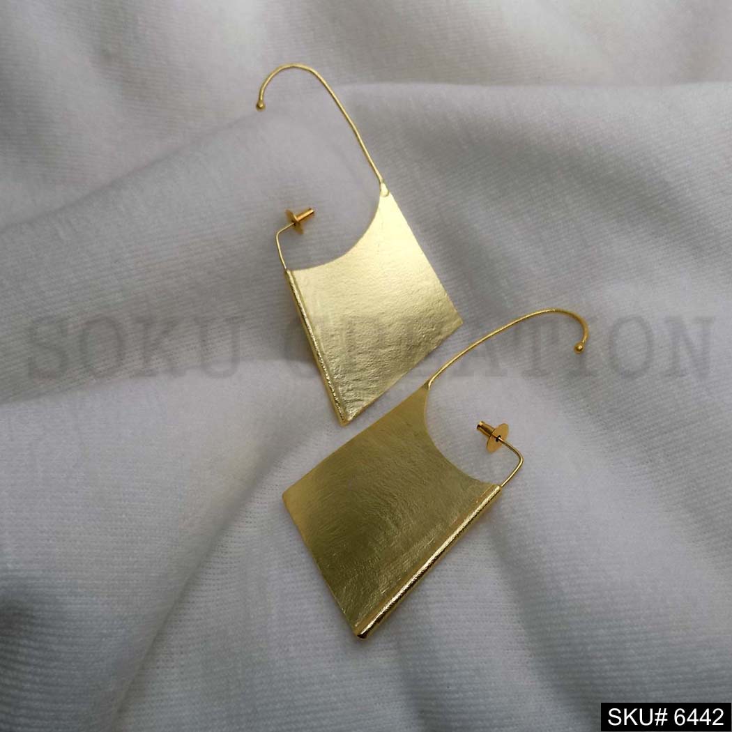 Gold plated Unique Statement Open Lock Style Big Stud Earrings SKU6442