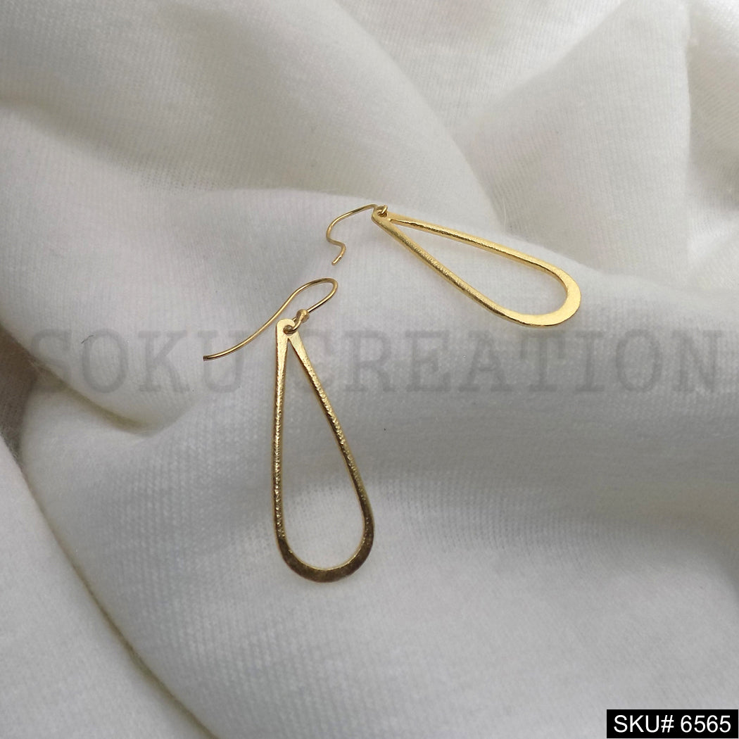 Gold plated Tear Drop Style Ear Wire Earrings SKU6565