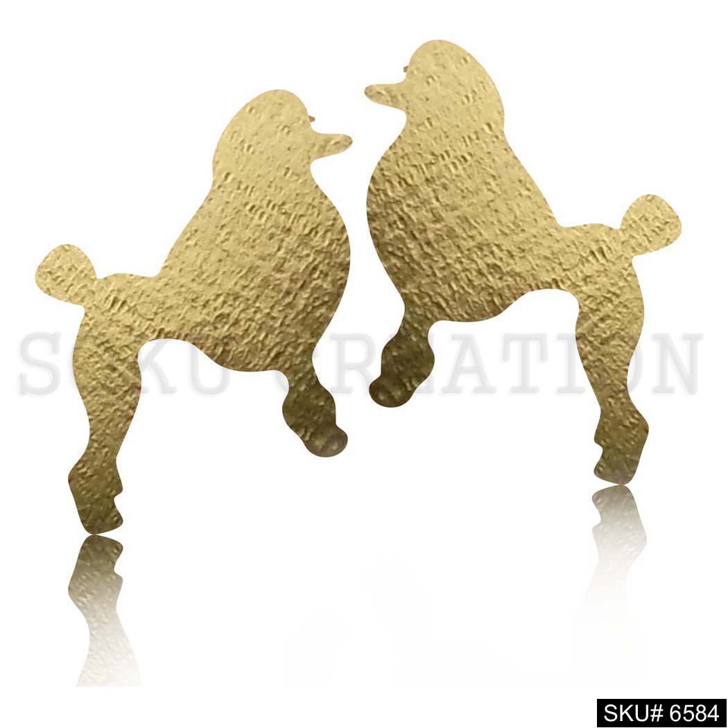 Gold plated Me-ow Big Stud Earring SKU6584