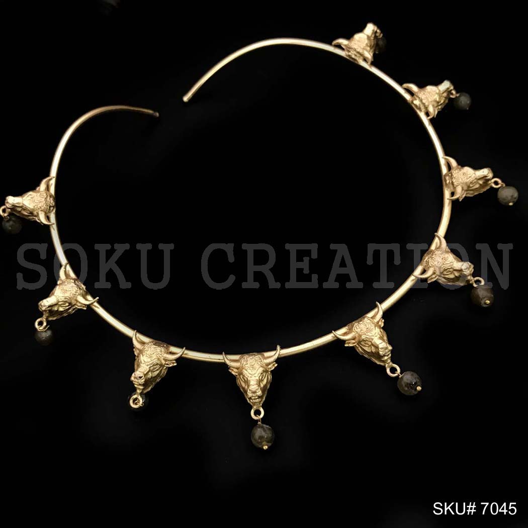 Gold Plated Simple Design With Bull Black Stone on Choker SKU7045